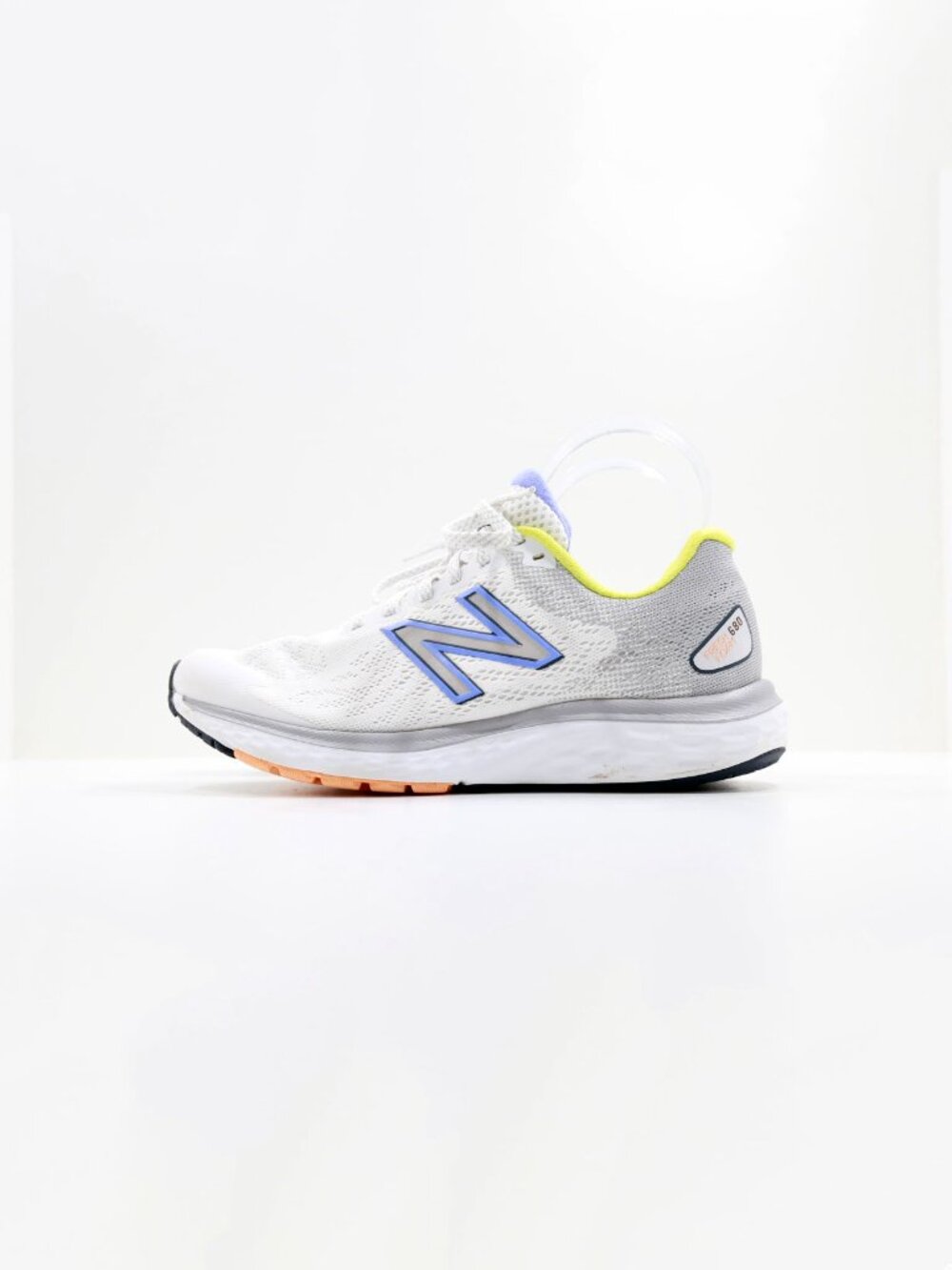 New Balance 680 Fresh Foam White & Gray Mesh Lightweight Running Shoes - 6.5